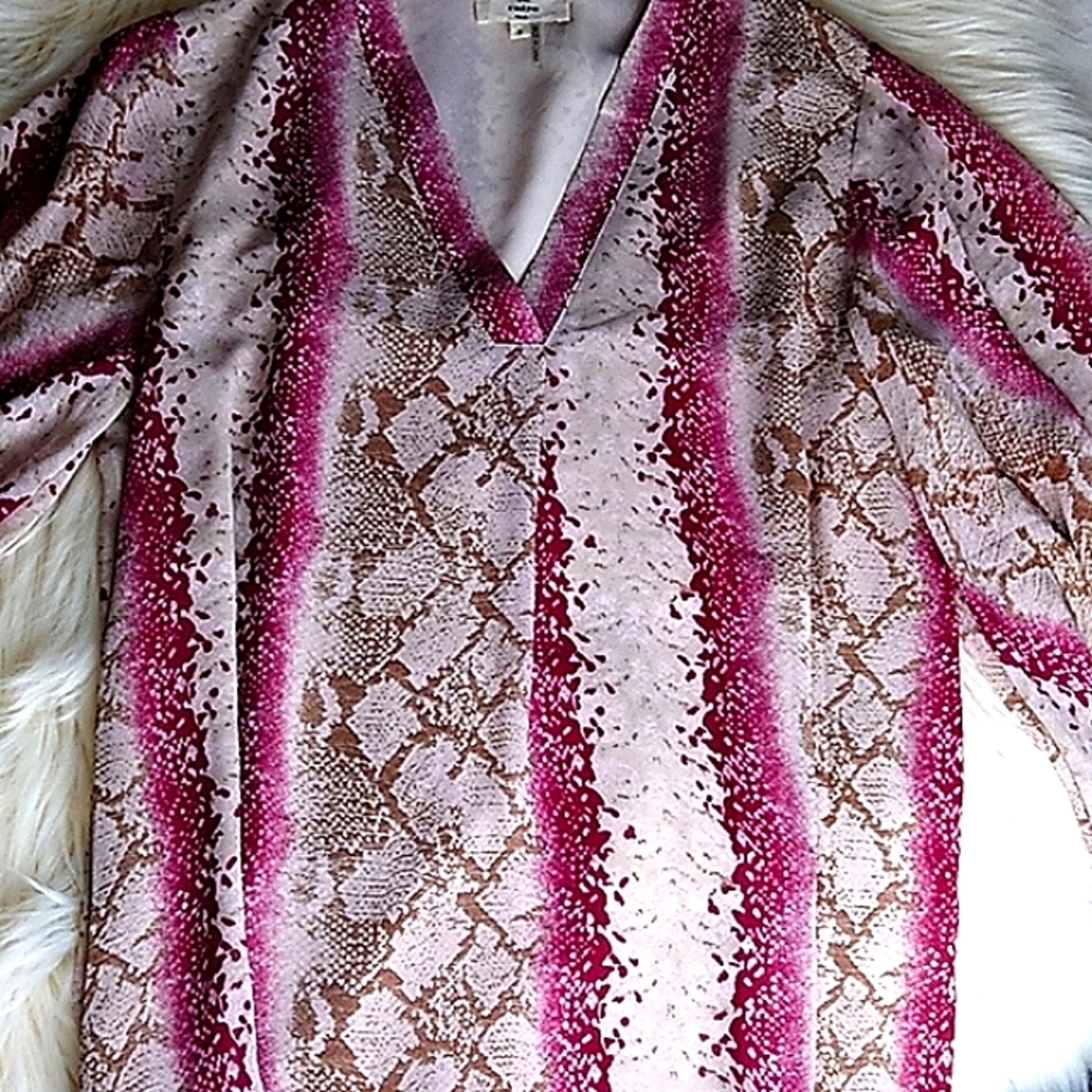 entro Snakeskin Print Top